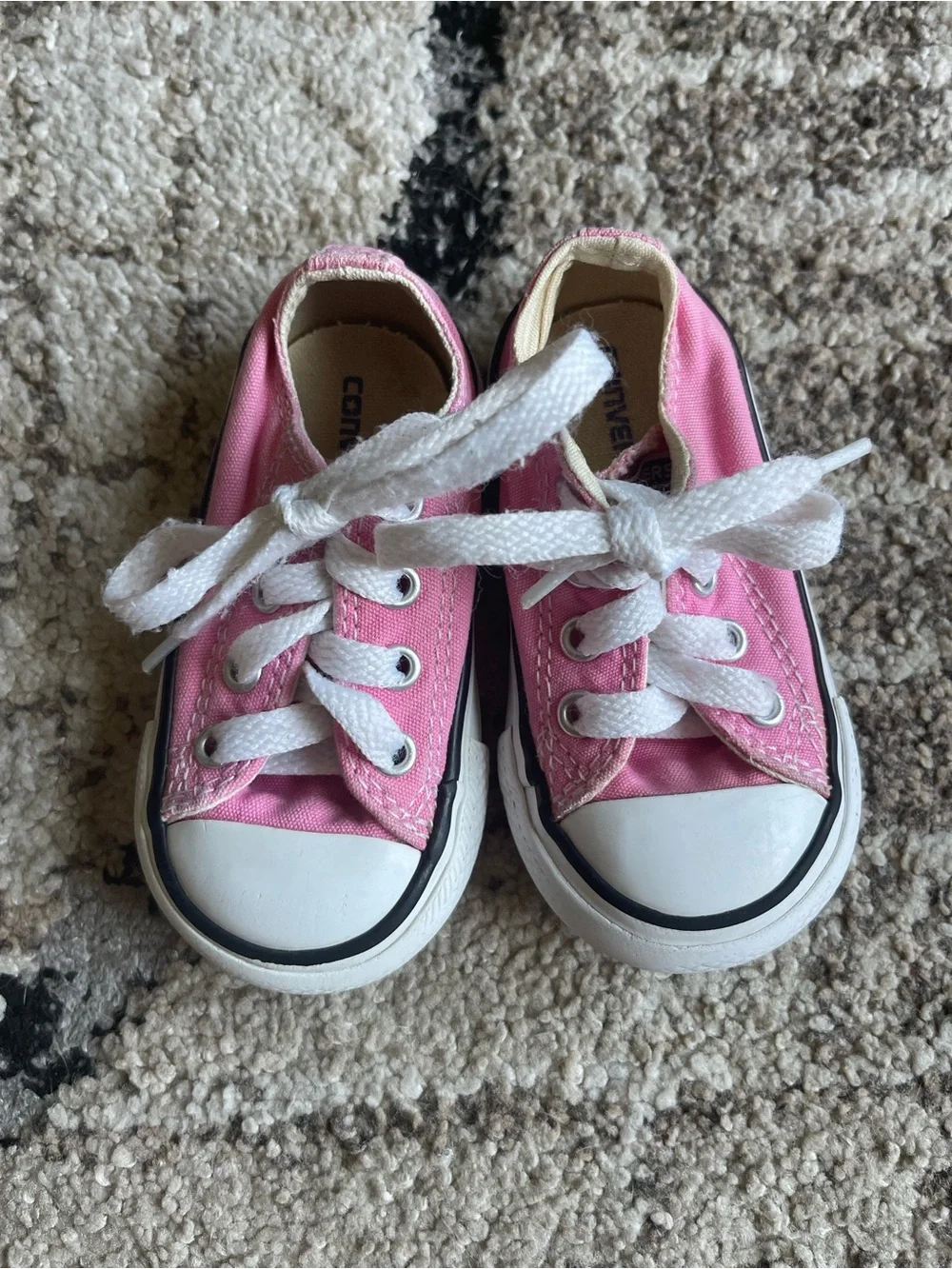 Converse Chuck Taylor All Star pink sneakers
